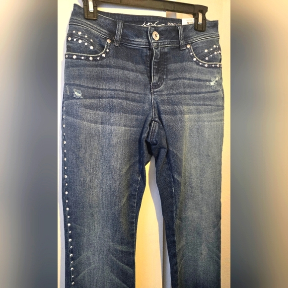 INC Skinny Curvy Fit Jeans Sz 2 NWT - Picture 2 of 11